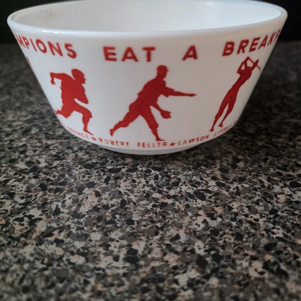 Vintage 1937 Wheaties Breakfast of Champions Milk Glass Cereal Bowl Joe DiMaggio